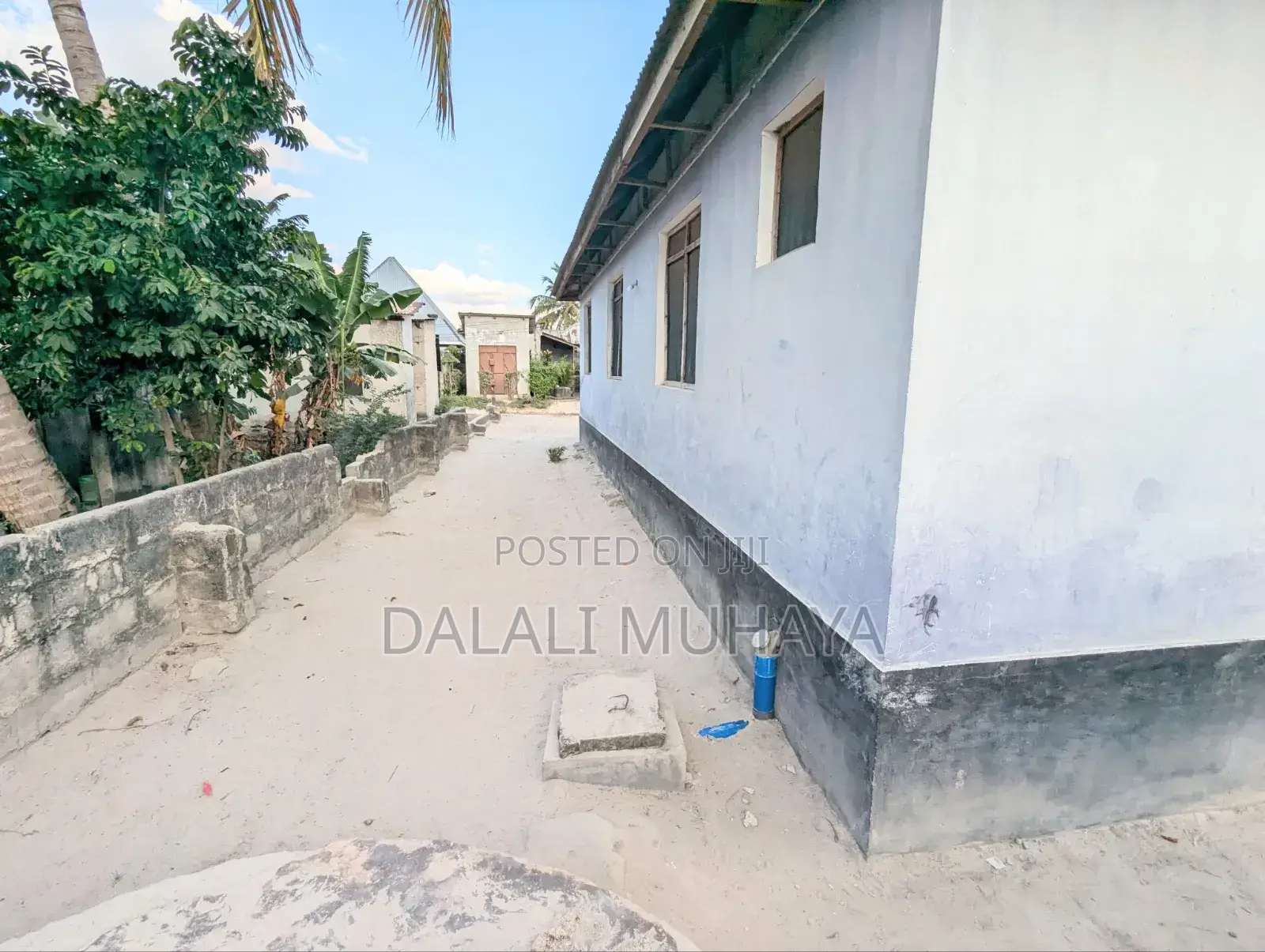 6bdrm House in Rada, Pugu for sale