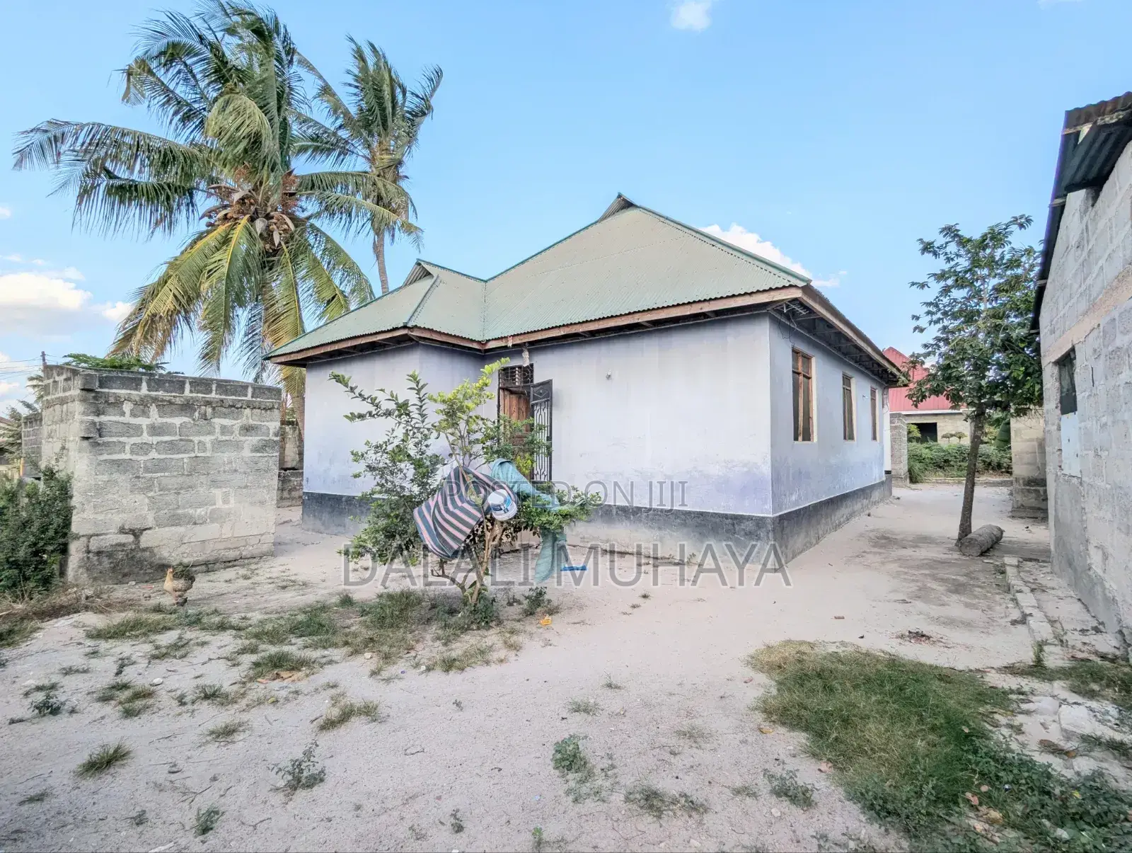 6bdrm House in Rada, Pugu for sale