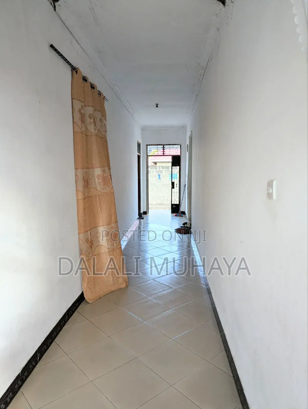 6bdrm House in Rada, Pugu for sale