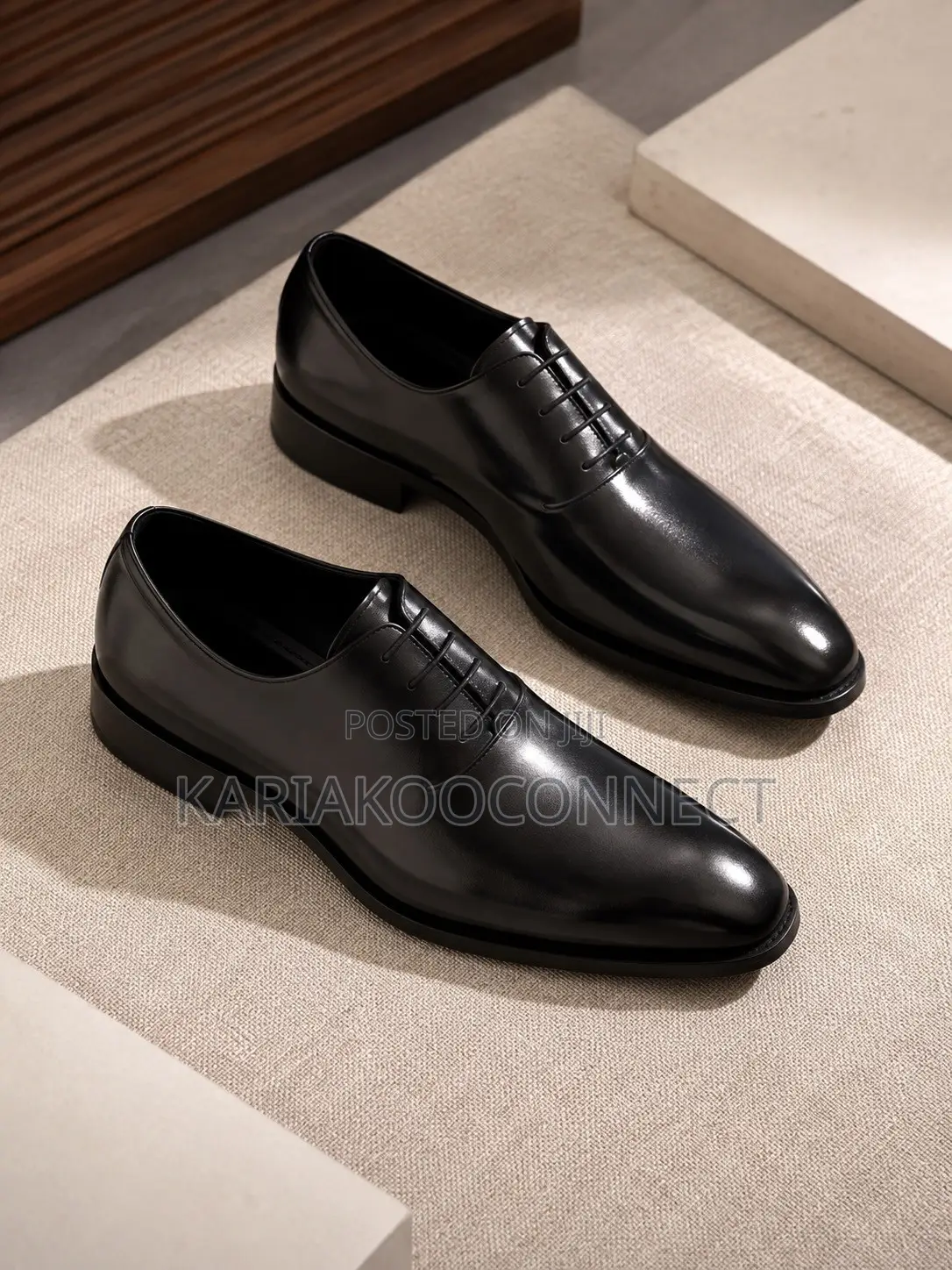 Elegant Men’s Leather Dress Shoes