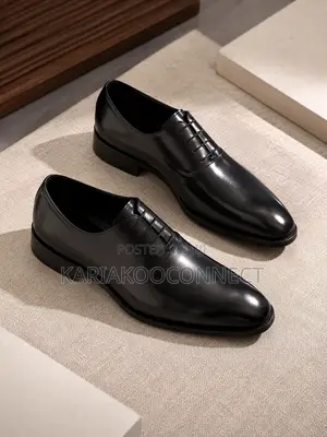 Elegant Men’s Leather Dress Shoes