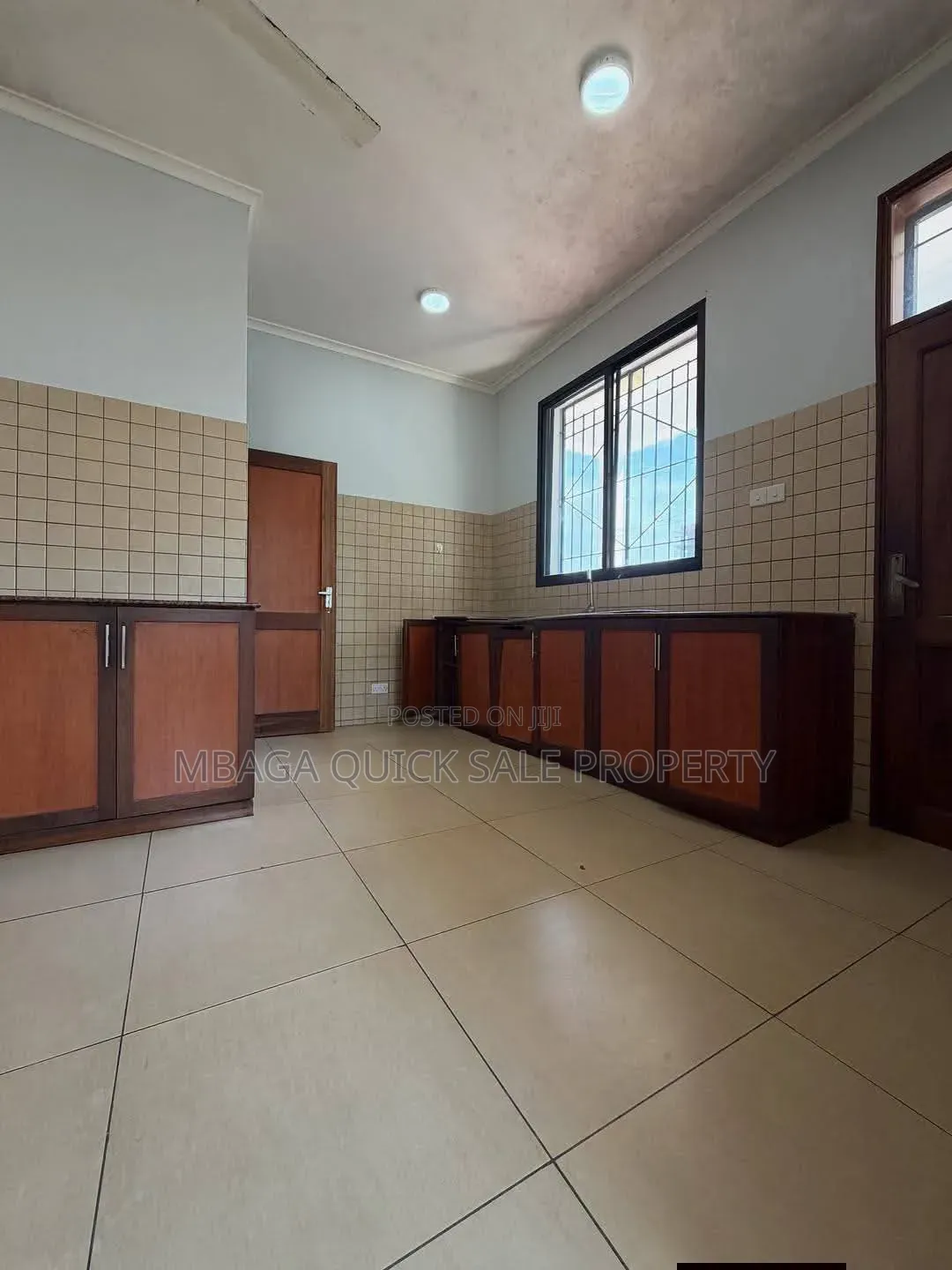 5bdrm House in Masaki for rent