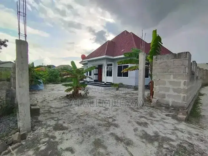 4bdrm House in Rada, Pugu for sale
