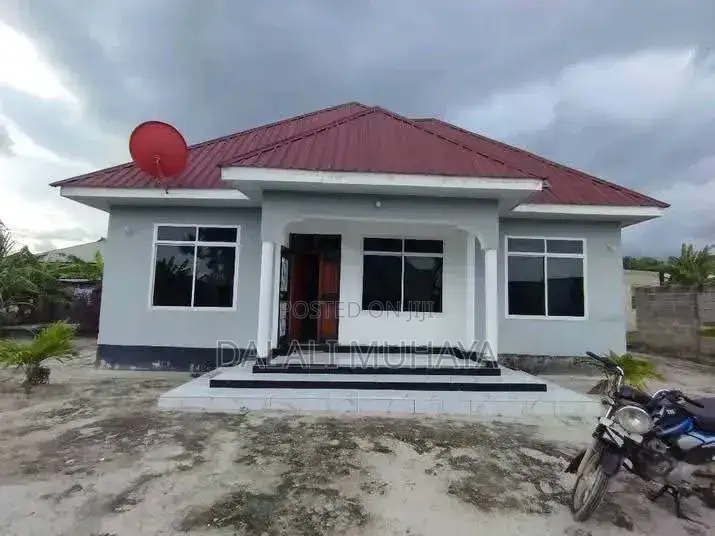 4bdrm House in Rada, Pugu for sale
