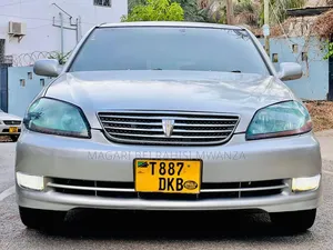 Toyota Mark II 2004 Silver