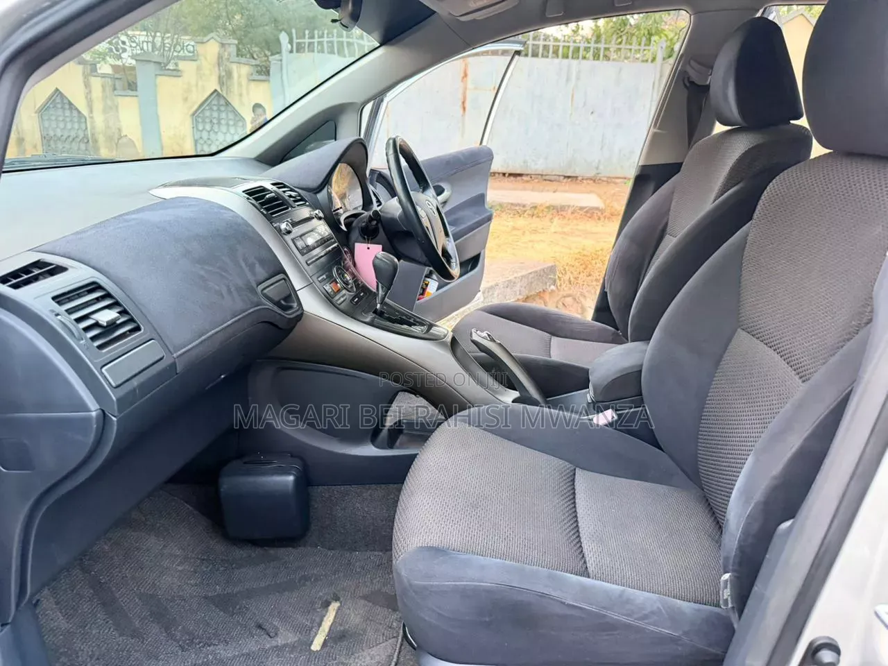 Toyota Mark II 2004 Silver