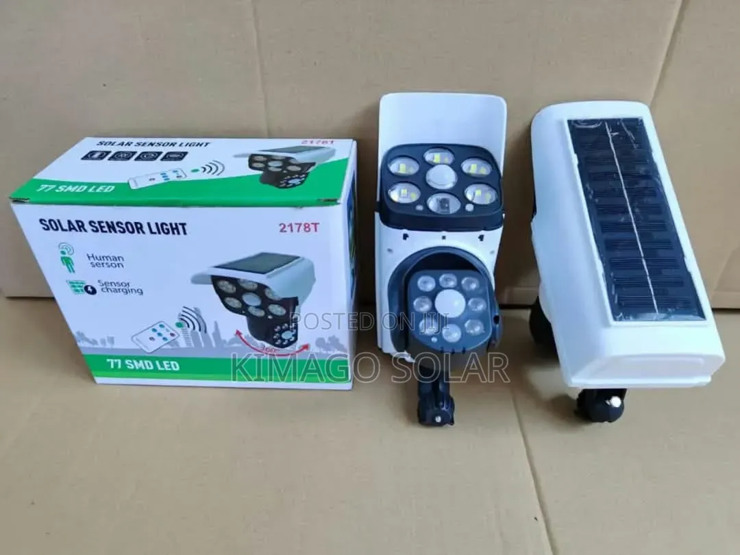 Taa Ya Solar Ya Nje Inayowaka Automatically Kama CCTV Camera Lenzi 2