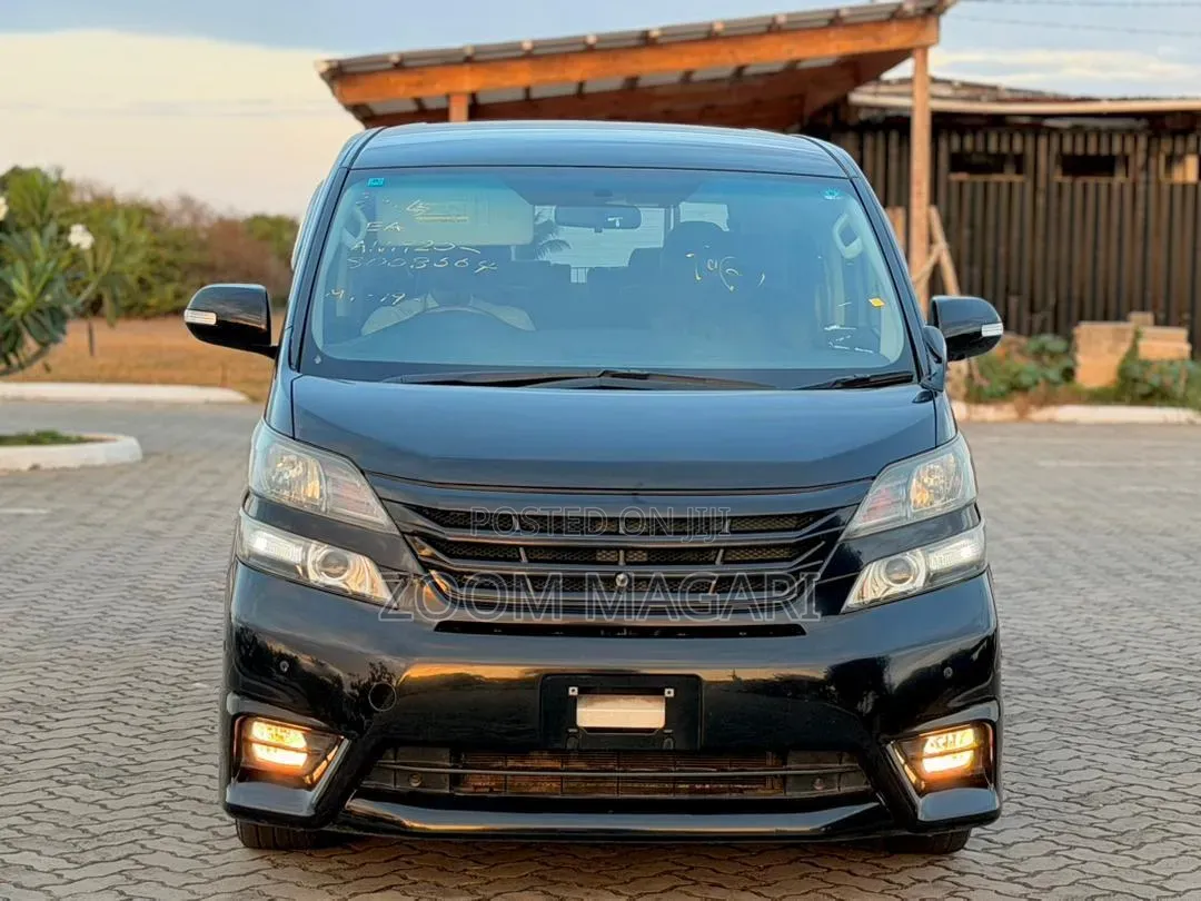 Toyota Vellfire 2009 Black