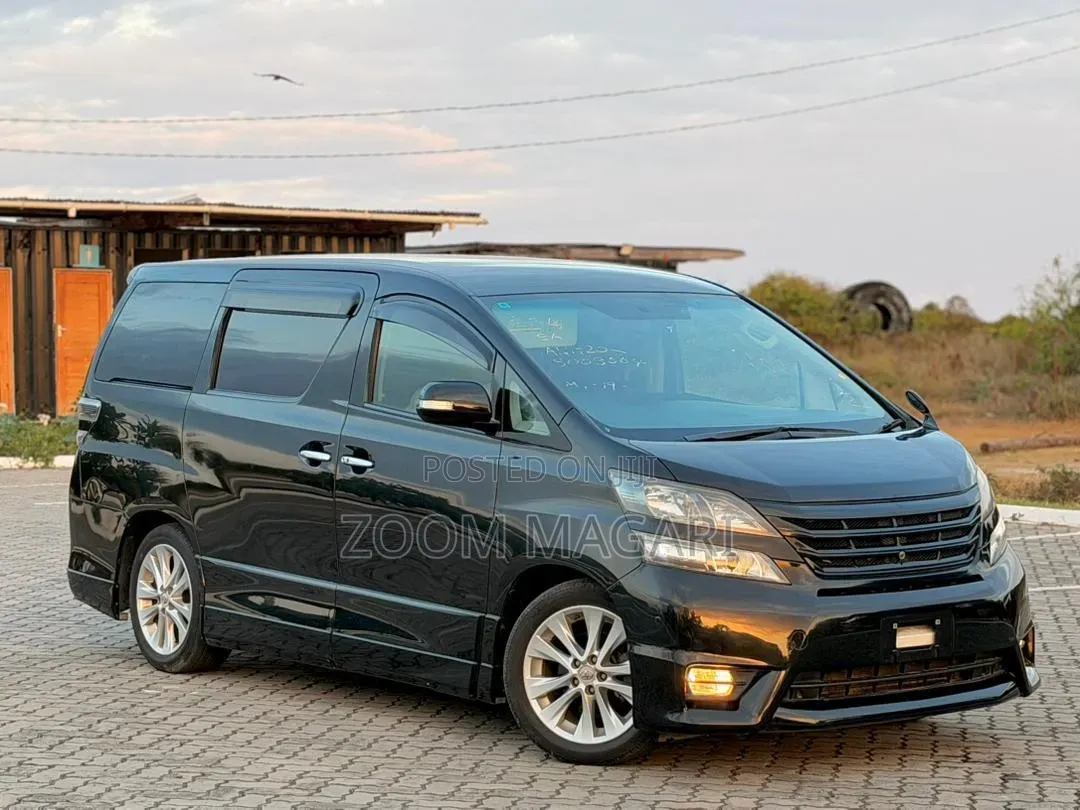 Toyota Vellfire 2009 Black