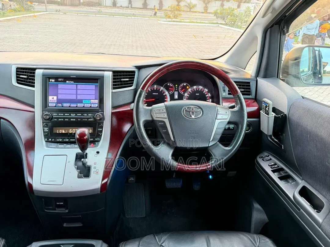 Toyota Vellfire 2009 Black