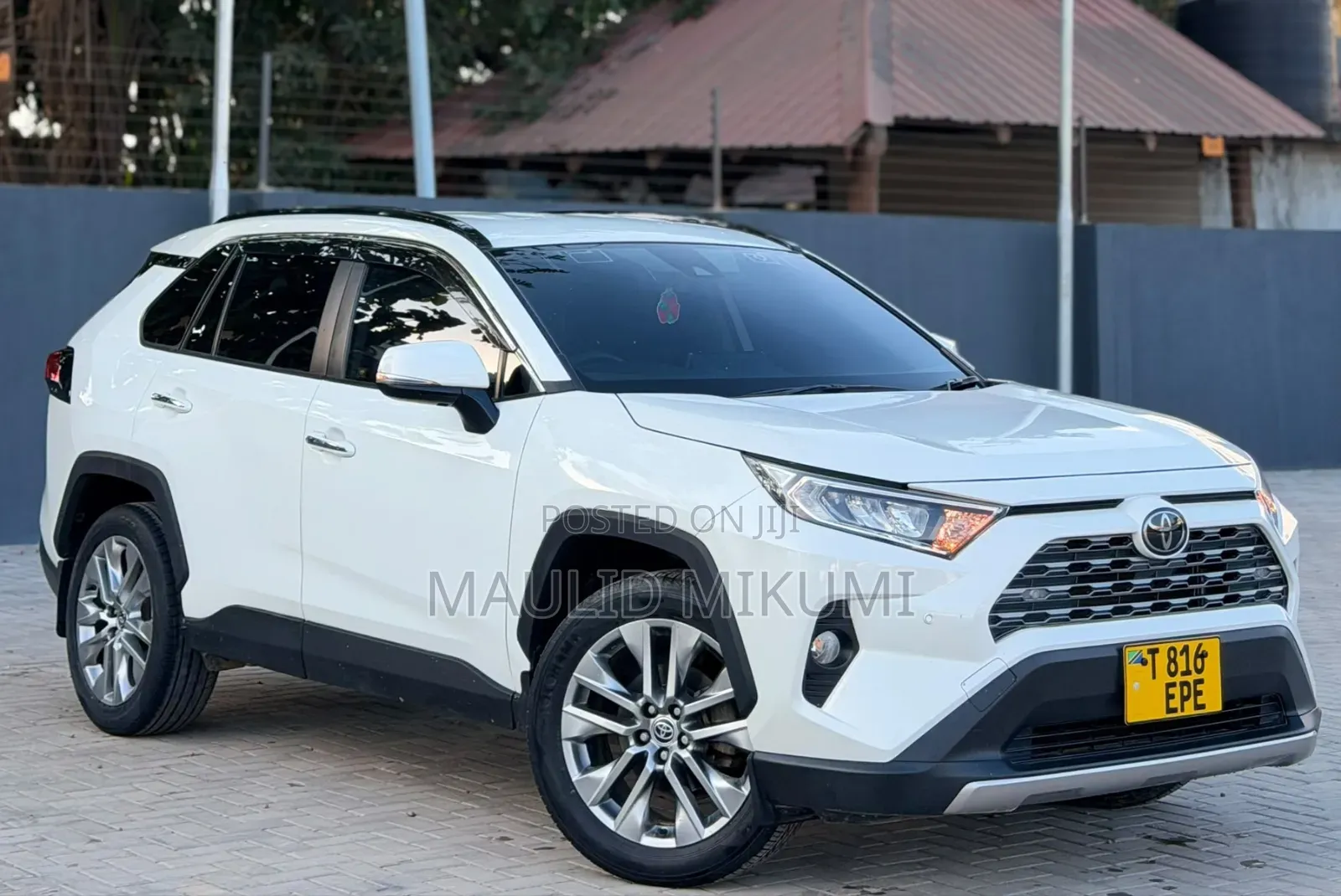 Toyota RAV4 2020 White