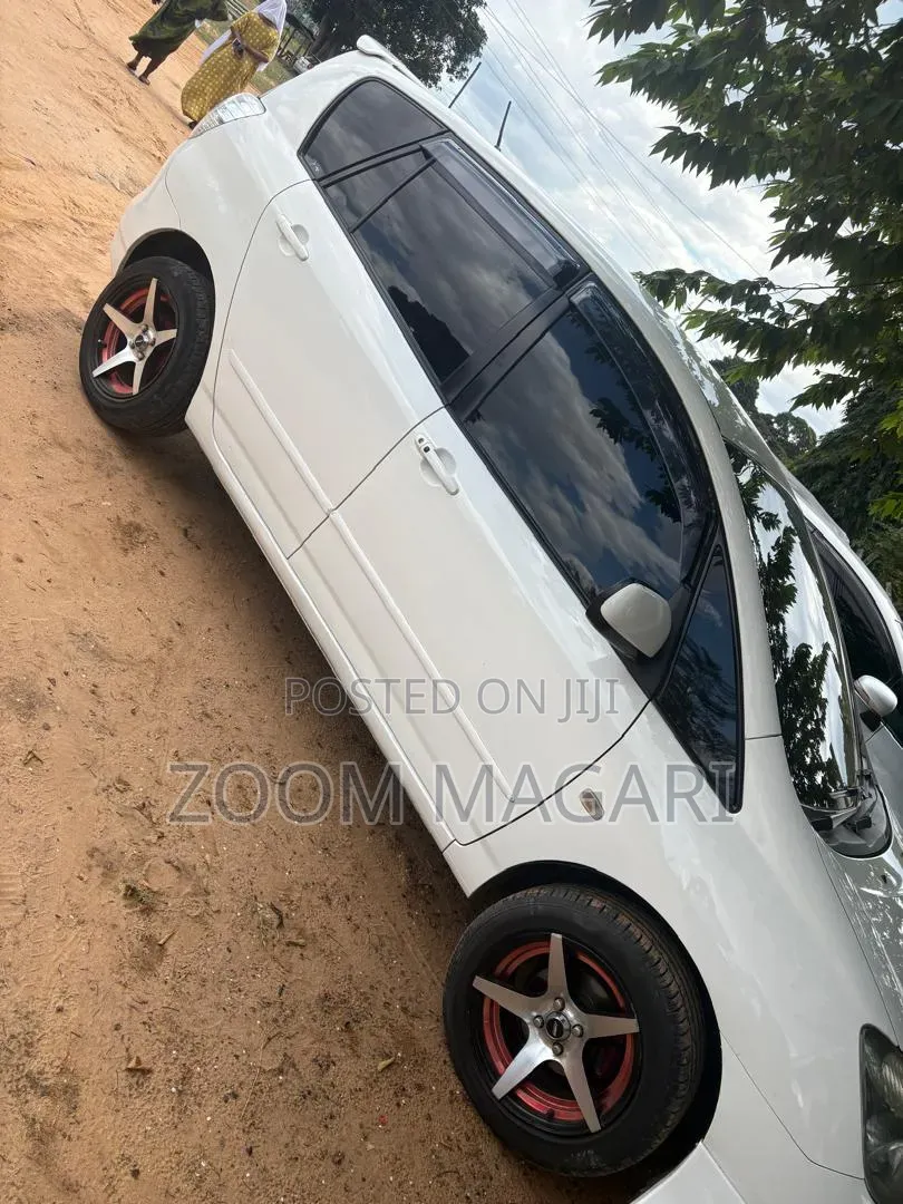 Toyota Corolla Spacio 2003 Pearl