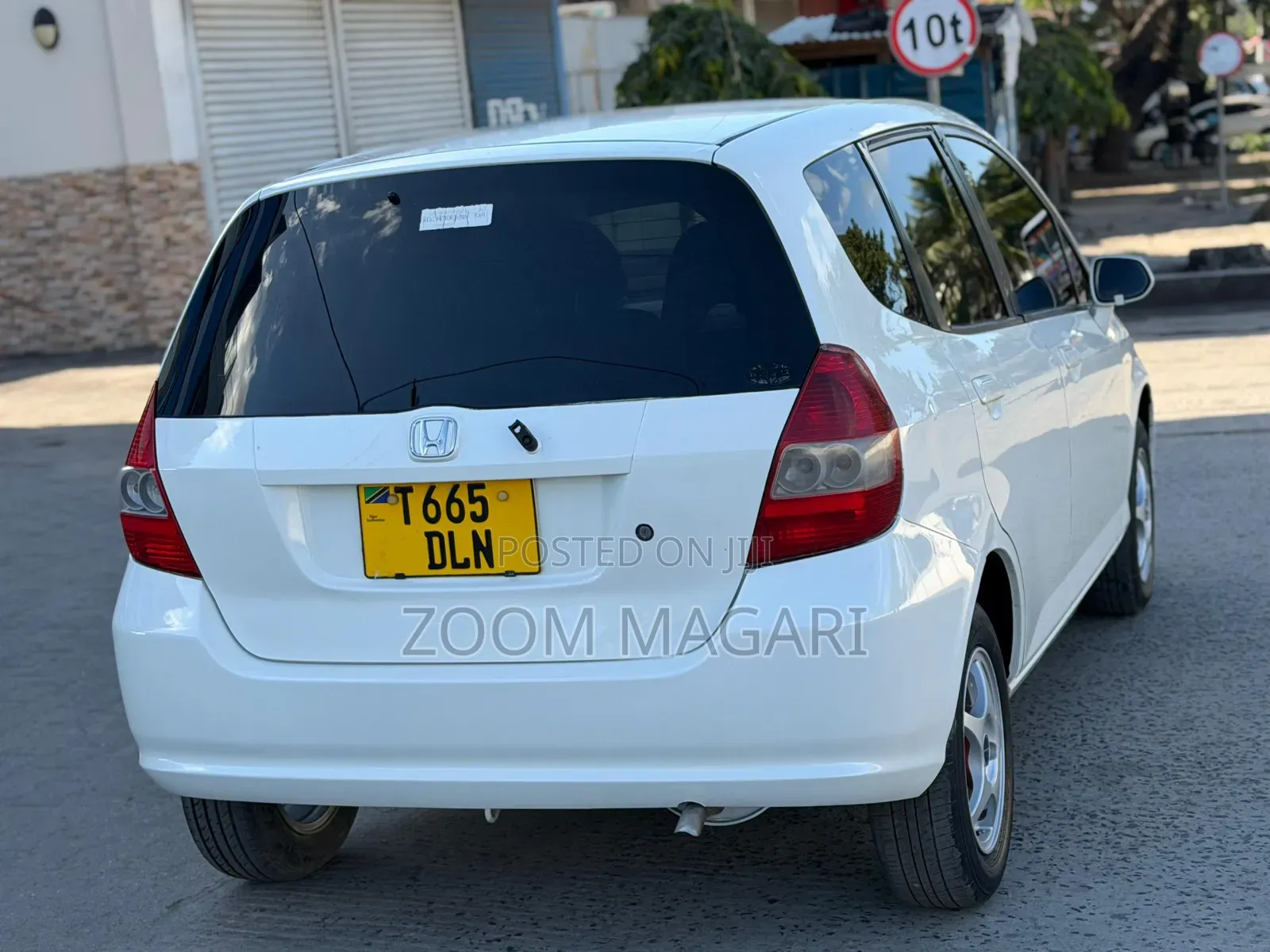 Honda Fit 2006 Pearl
