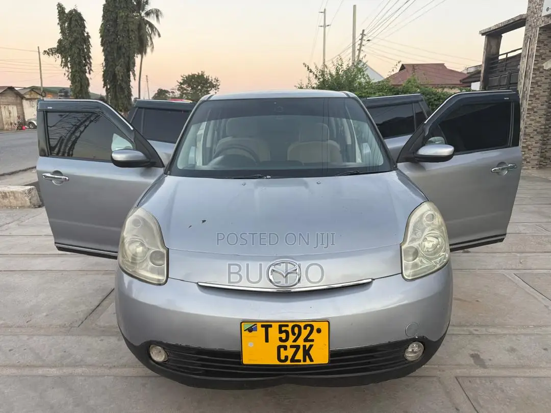 Mazda Verisa 2007 Silver