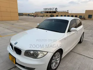 BMW 1 Series 2012 Pearl