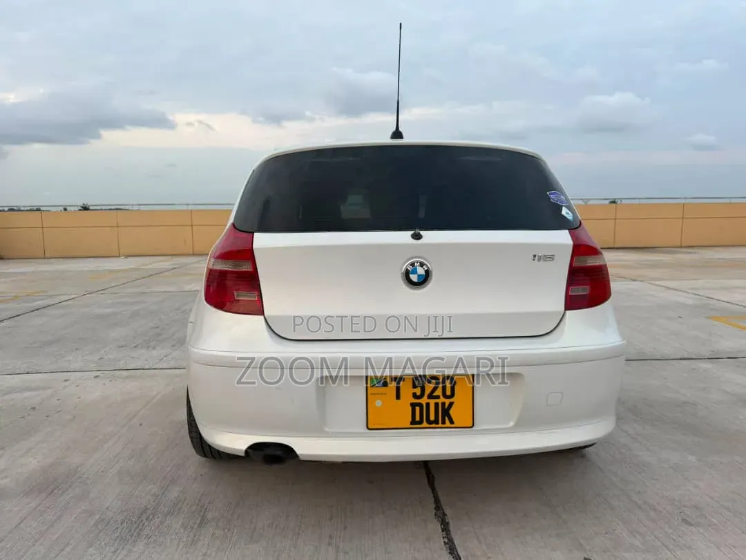 BMW 1 Series 2012 Pearl