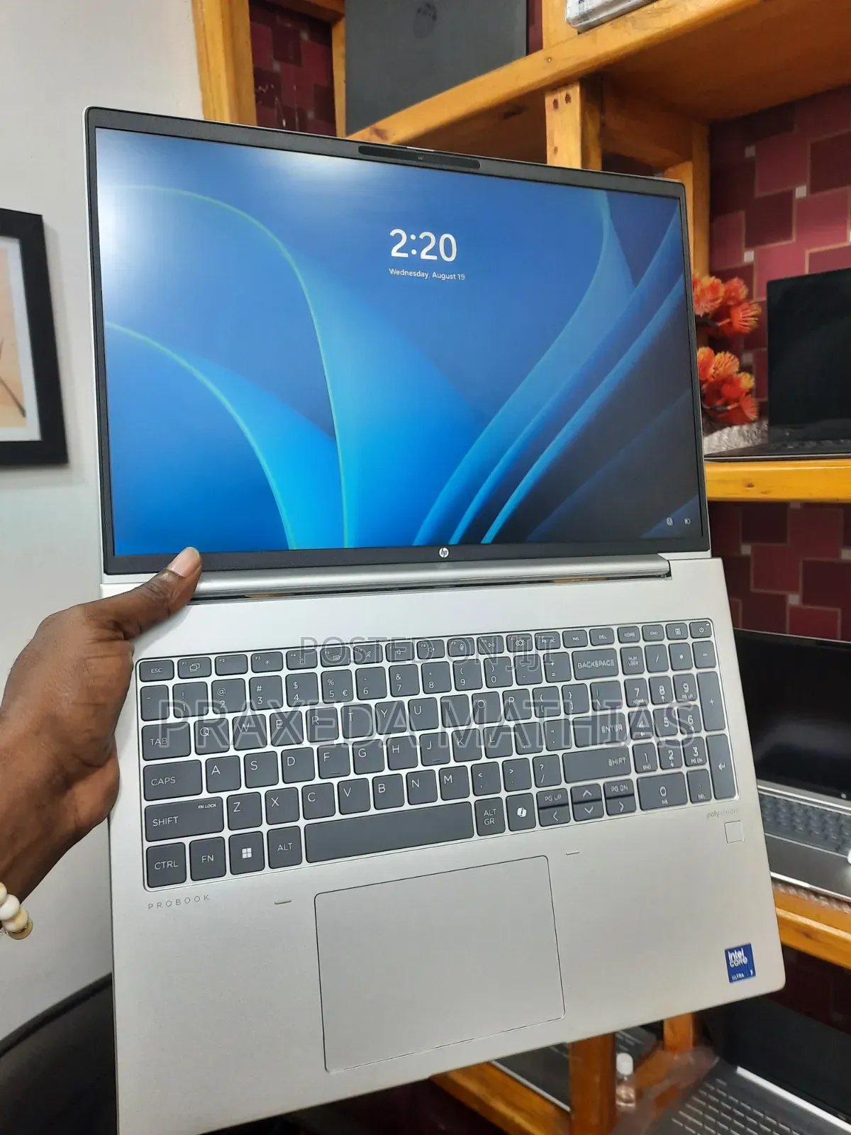New Laptop HP ProBook 460 G11 16GB Intel Core Ultra 7 SSD 512GB