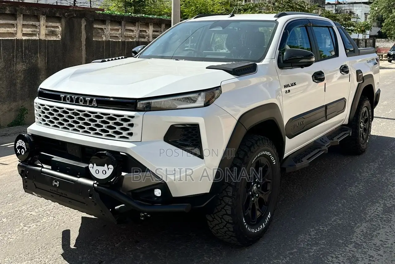 New Toyota Hilux 2026 Pearl