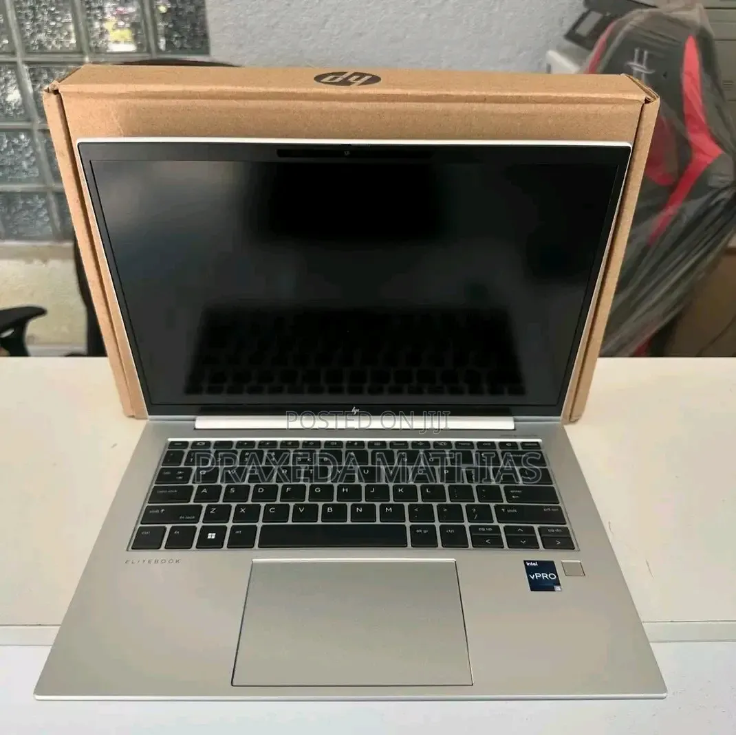 New Laptop HP ProBook 440 G10 16GB Intel Core Ultra 5 SSD 512GB