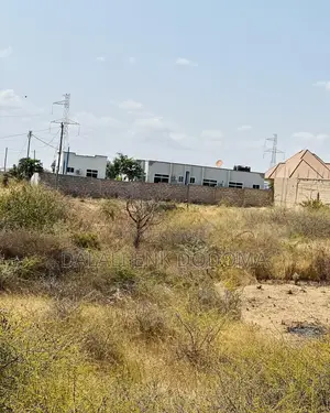 Kiwanja Kinauzwa Mkalama Centa Dodoma
