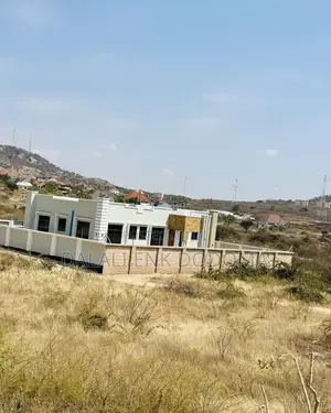 Kiwanja Kinauzwa Mkalama Centa Dodoma