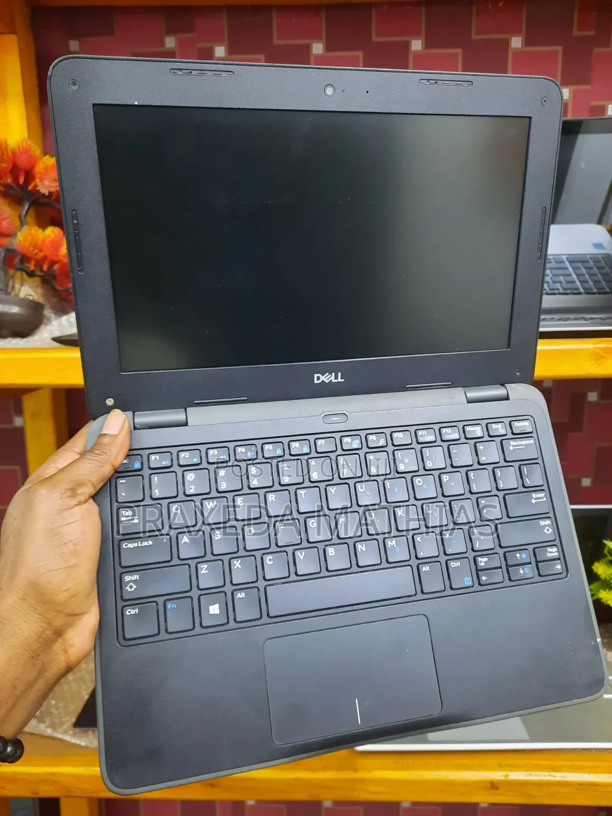 Laptop Dell Latitude 3120 4GB Intel Pentium SSD 128GB