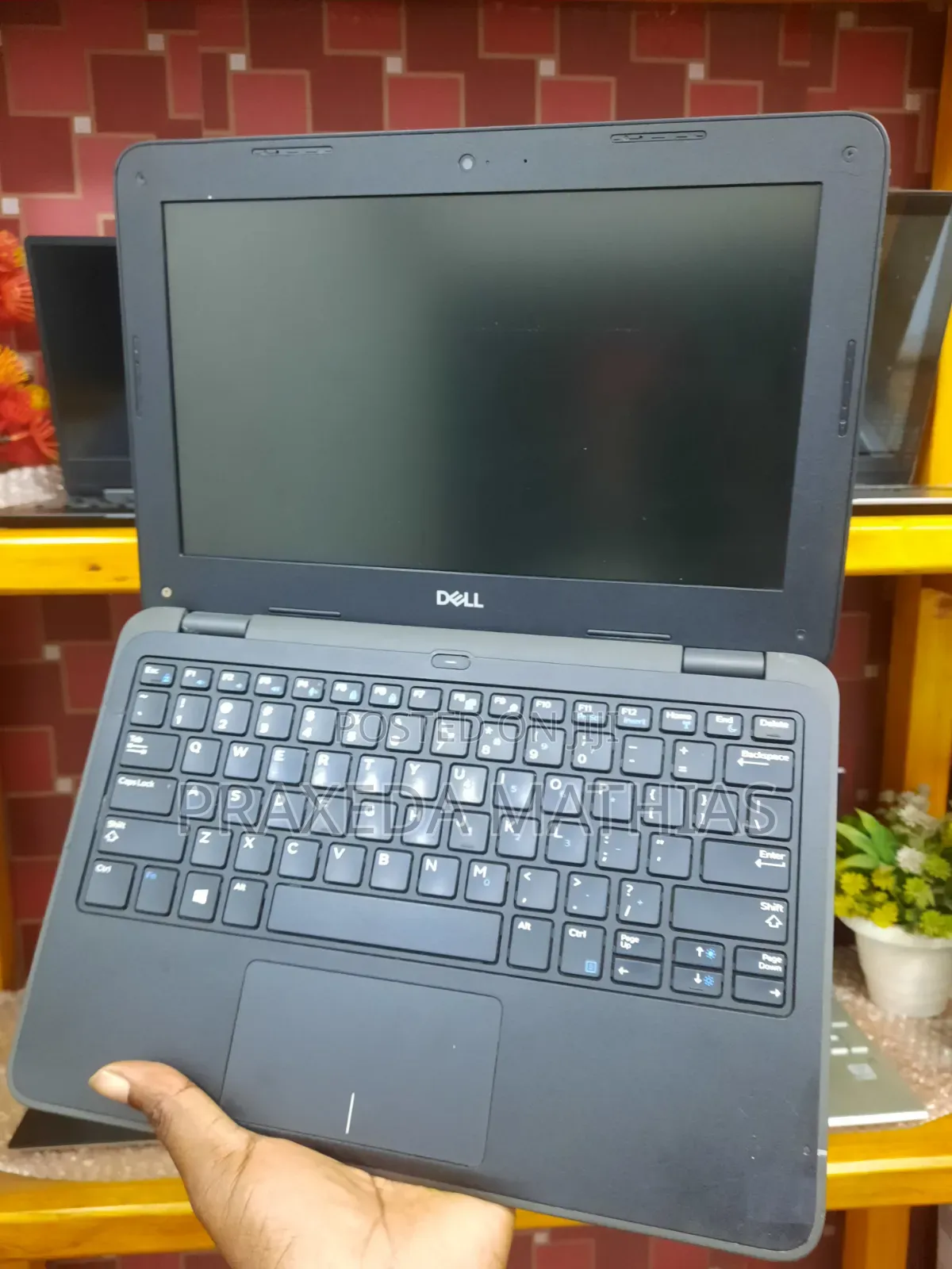 Laptop Dell Latitude 3120 4GB Intel Pentium SSD 128GB