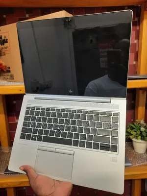 Laptop HP EliteBook 840 G5 8GB Intel Core i5 SSD 256GB
