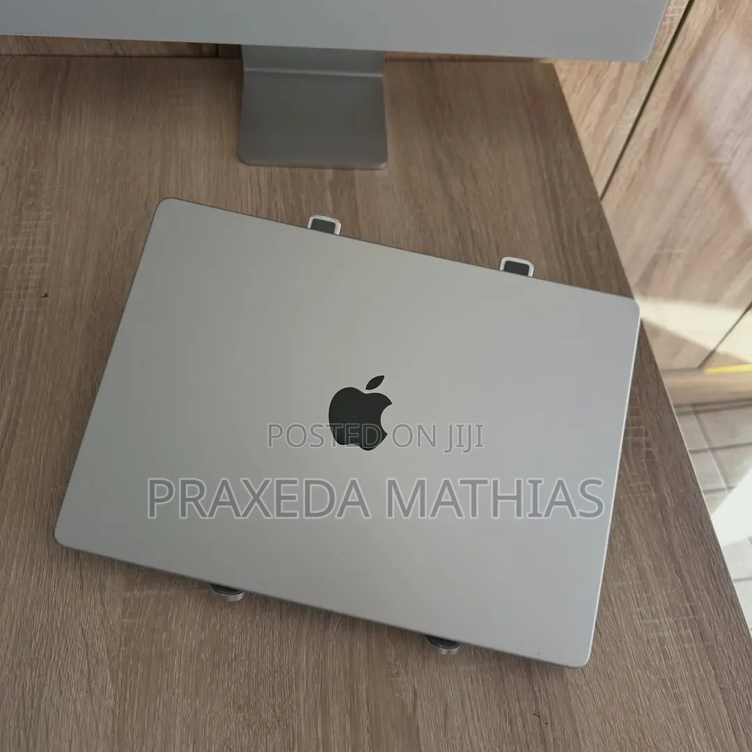 Laptop Apple MacBook Pro 2023 M2 Pro 16GB Apple M2 Ultra SSD 512GB