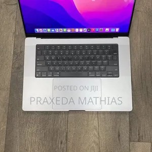 Laptop Apple MacBook Pro 2023 M2 Pro 16GB Apple M2 Ultra SSD 512GB