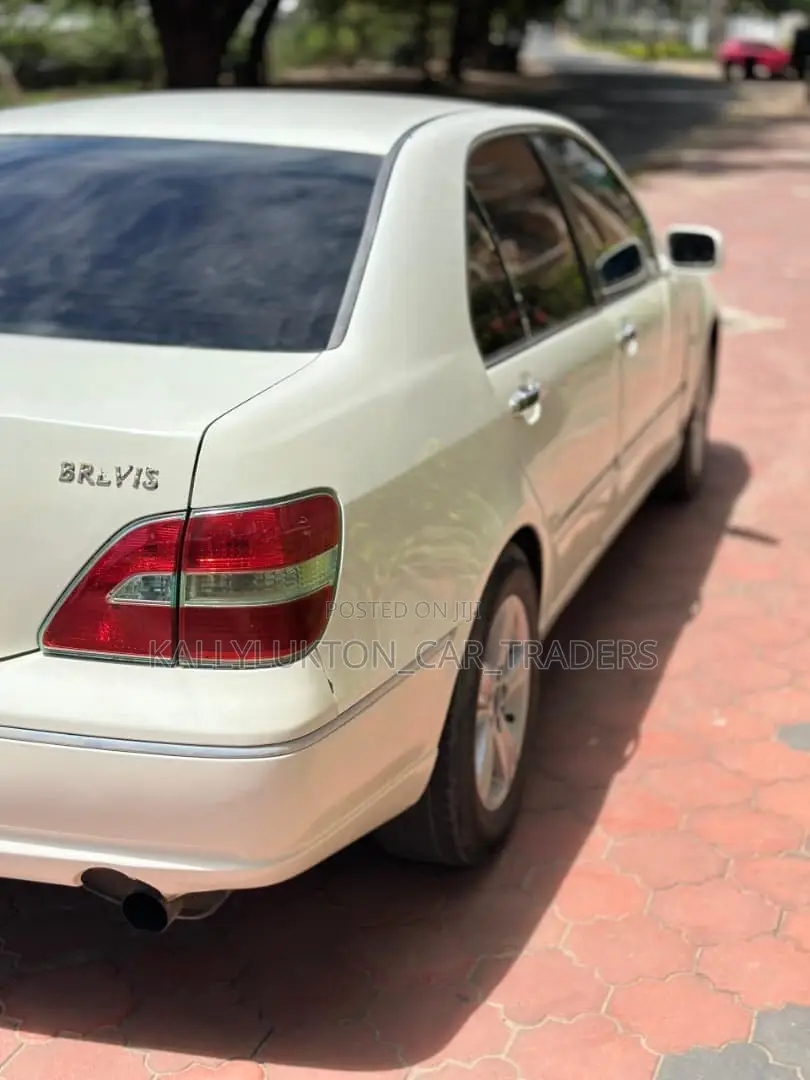 Toyota Brevis 2005 White