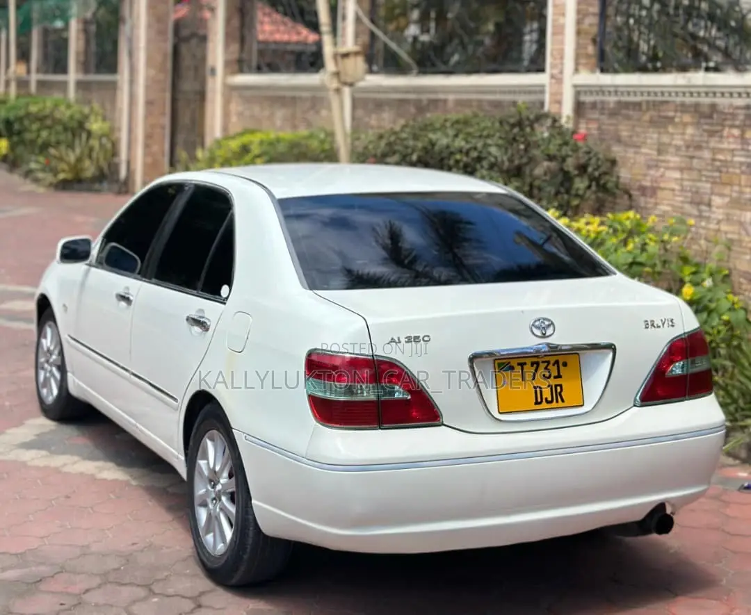 Toyota Brevis 2005 White