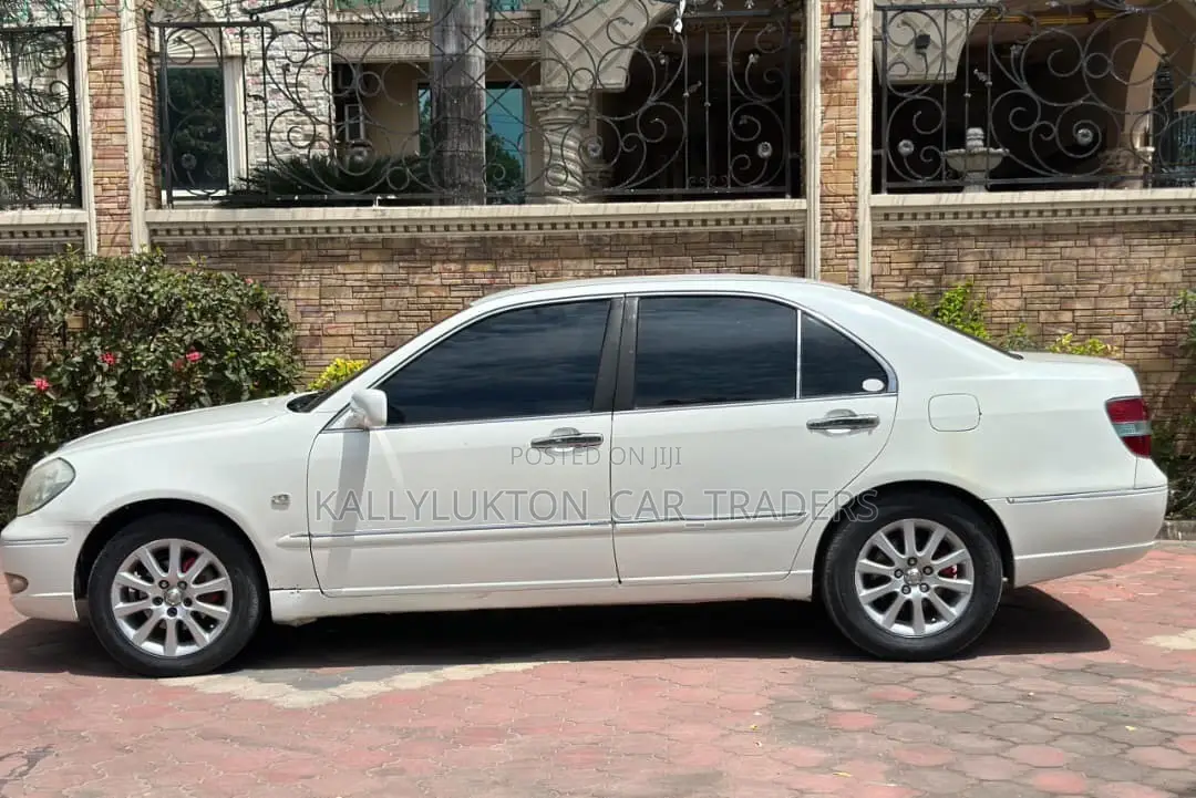 Toyota Brevis 2005 White