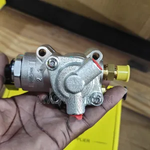 SENP High Pressure Fuel Pump 06F127025 Fit for Audi VW