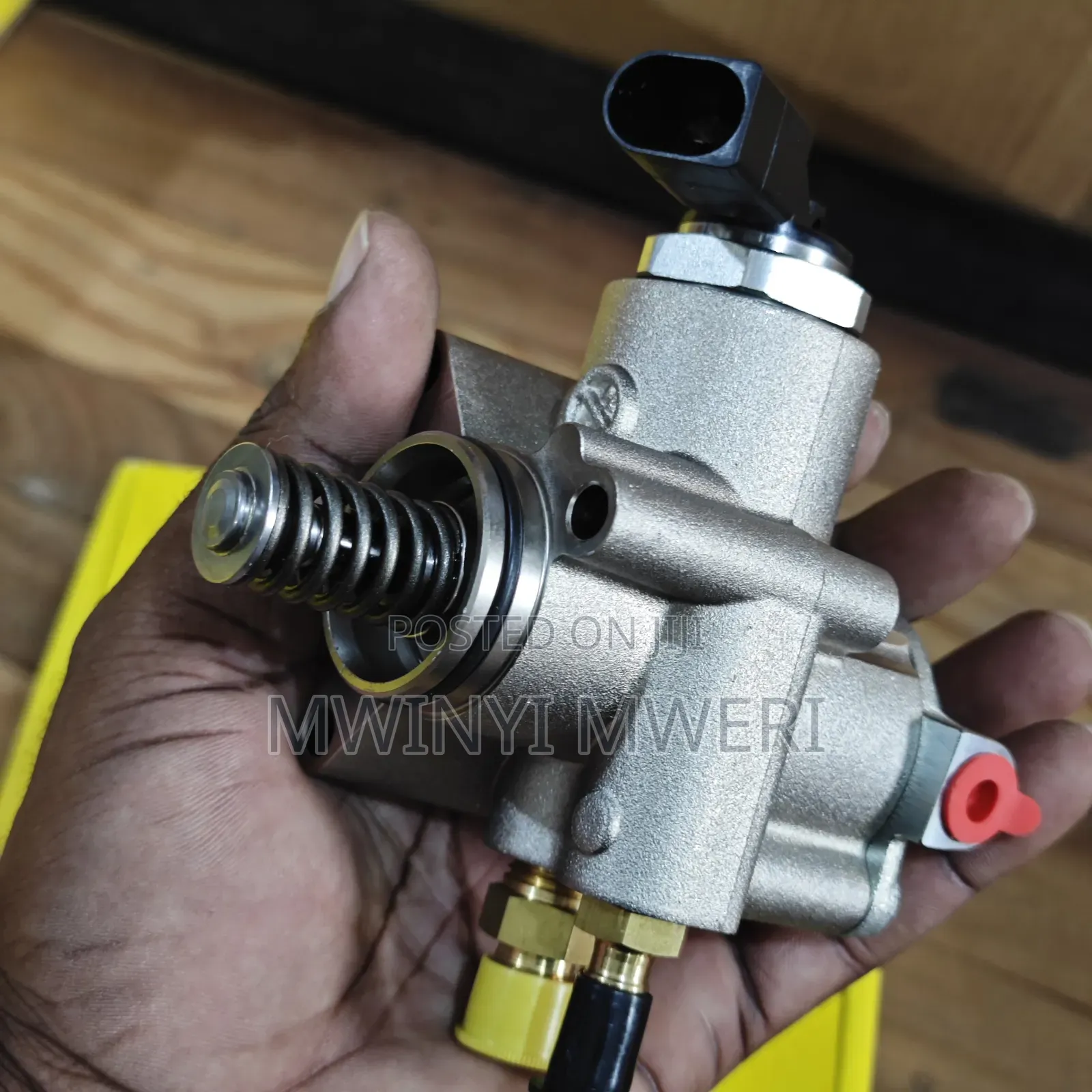 SENP High Pressure Fuel Pump 06F127025 Fit for Audi VW