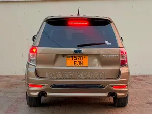 Subaru Forester 2009 Gold