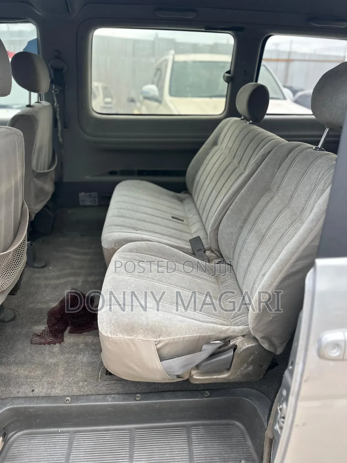 Toyota Noah 2003 Silver