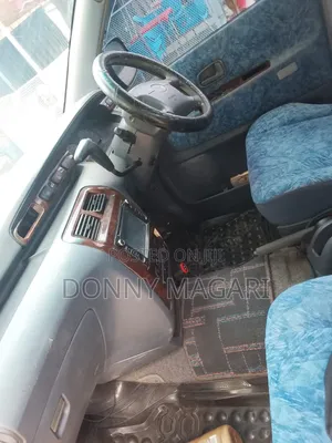 Toyota Noah 2001 Black