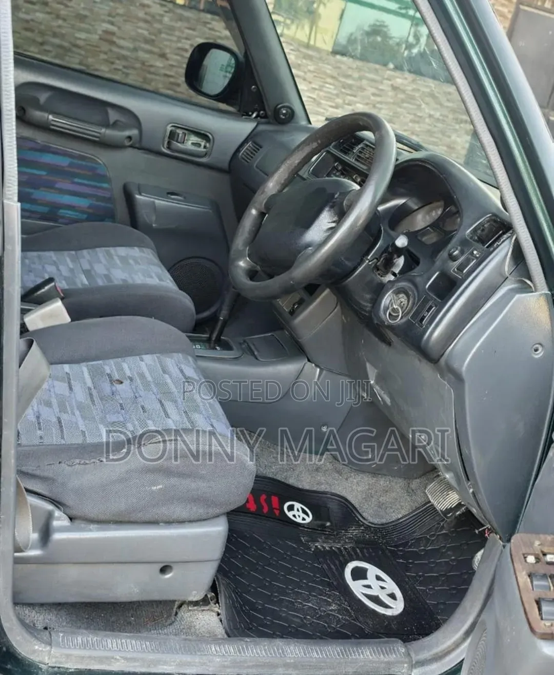 Toyota RAV4 1999 Green