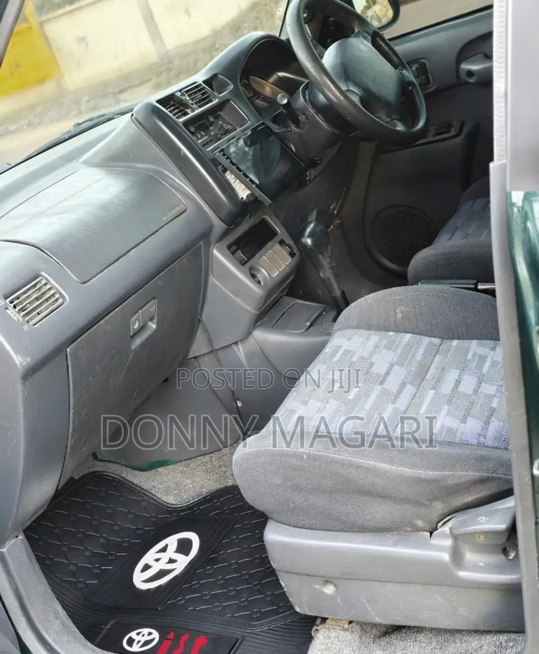 Toyota RAV4 1999 Green