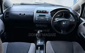 Honda Fit 2010 White