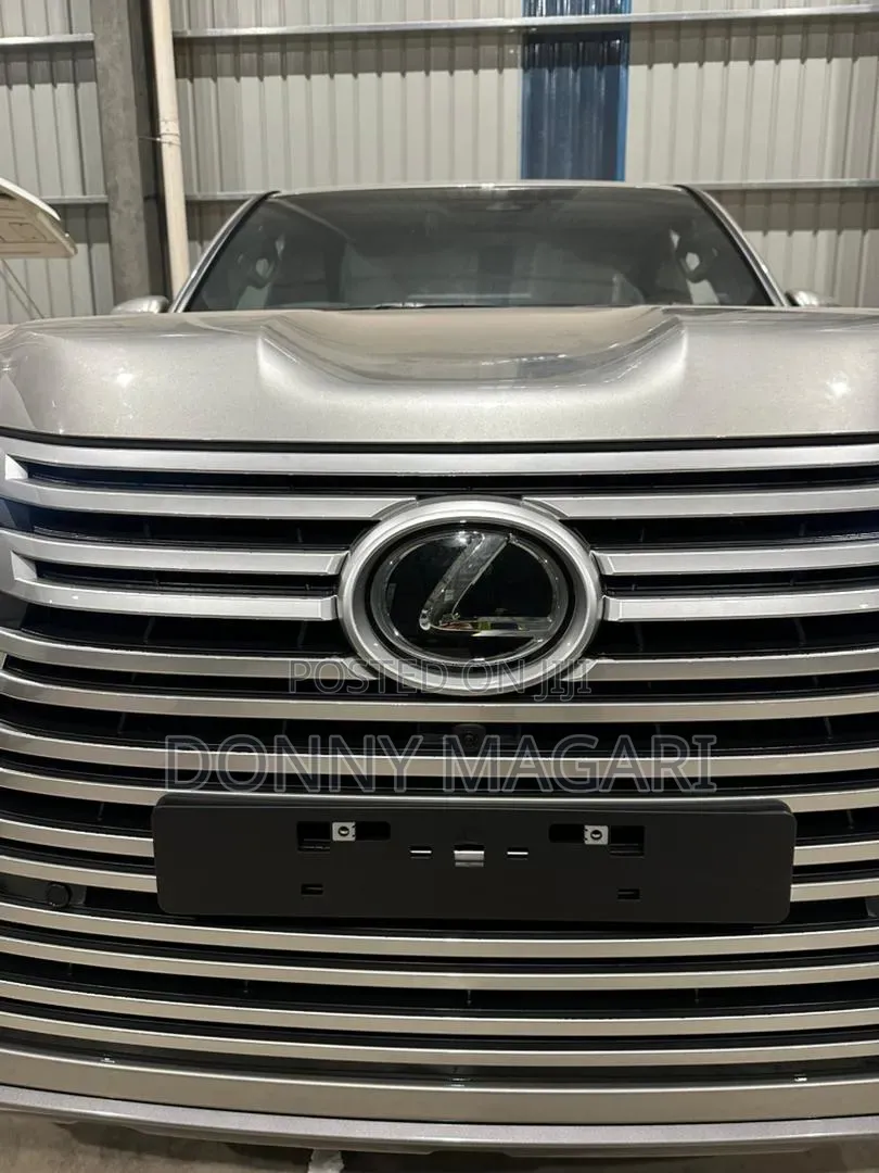 Lexus LX 500d 2026 Gray