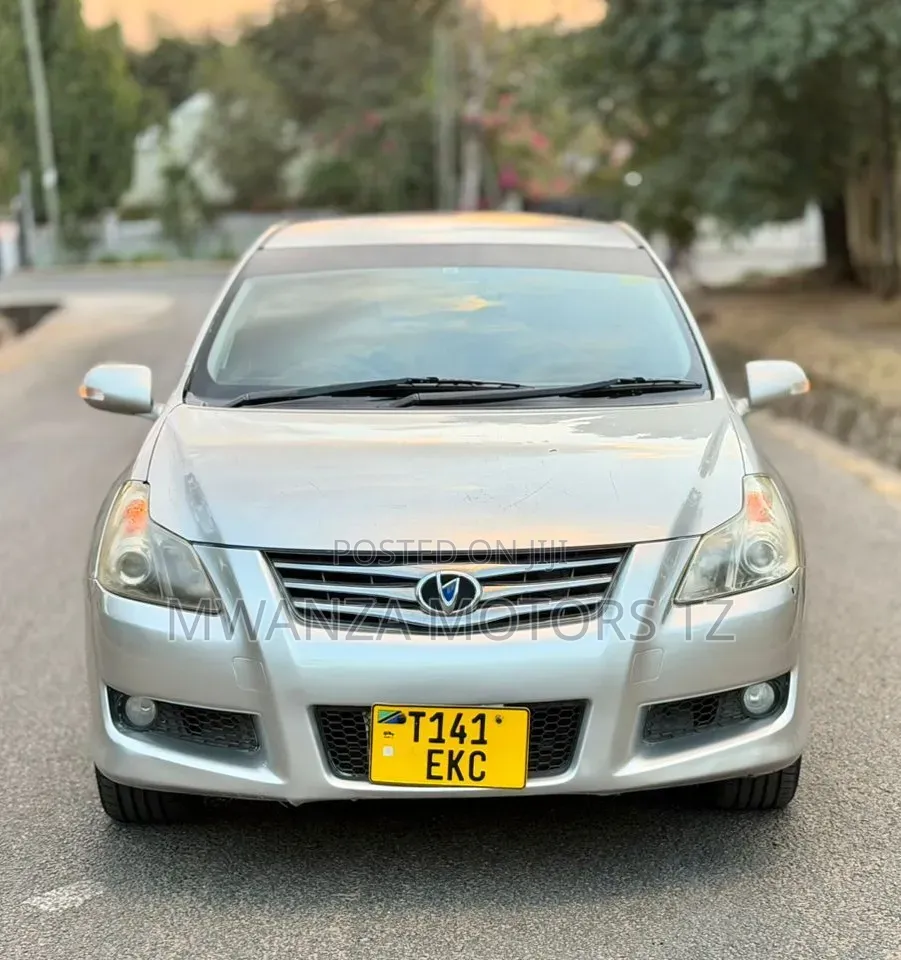 Toyota Blade 2007 Silver