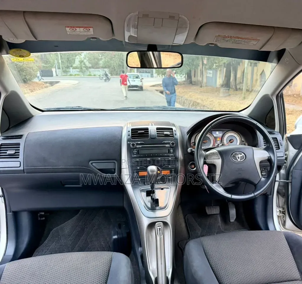 Toyota Blade 2007 Silver