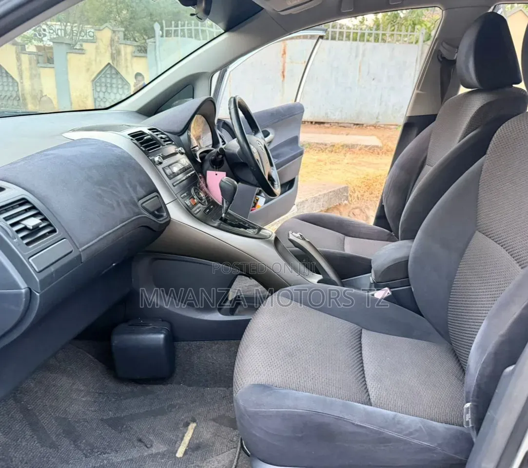 Toyota Blade 2007 Silver