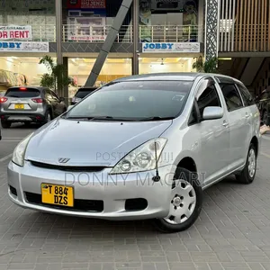 Toyota Wish 2004 Silver