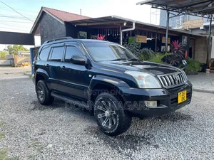 Toyota Land Cruiser Prado 2006 Black