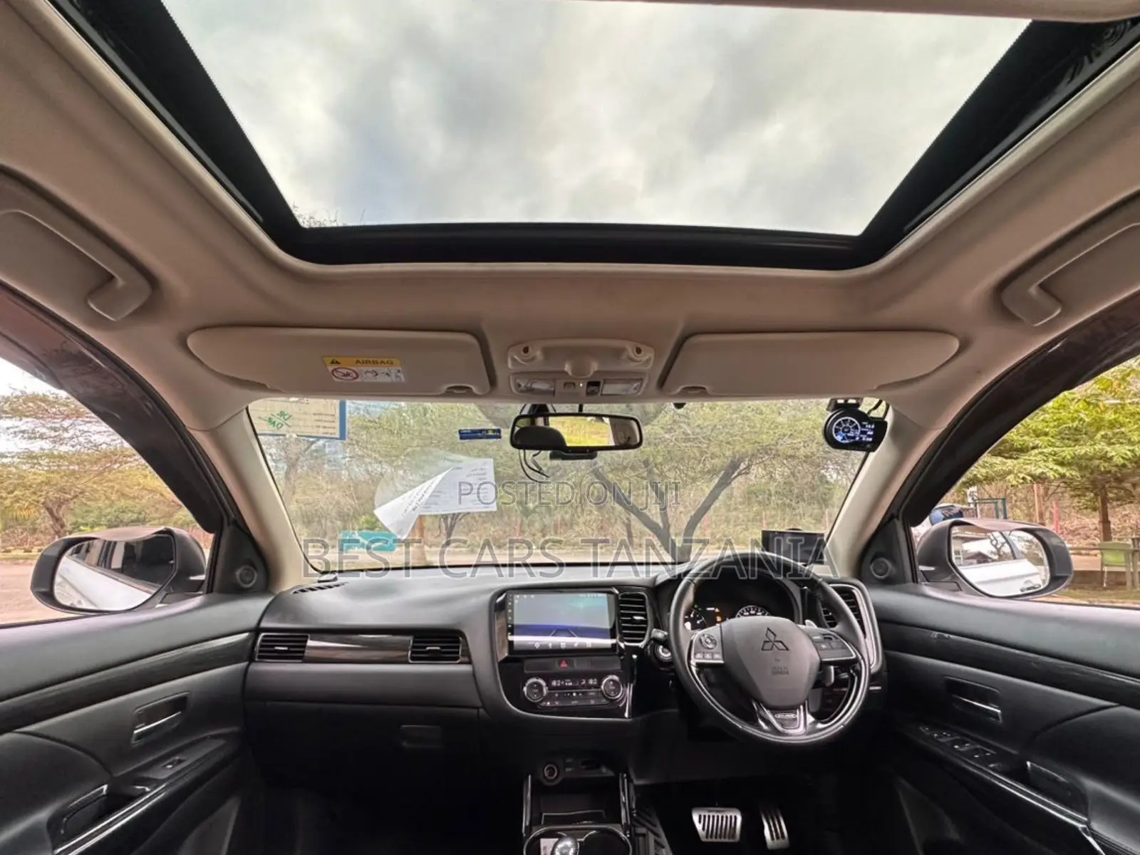 Mitsubishi Outlander 2016 Pearl