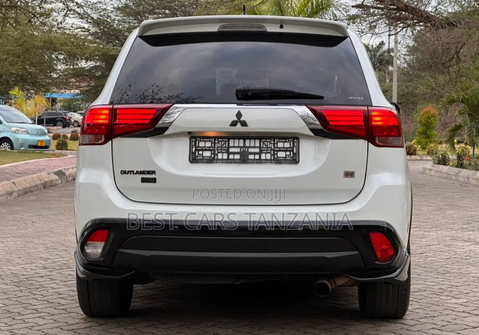 Mitsubishi Outlander 2016 Pearl