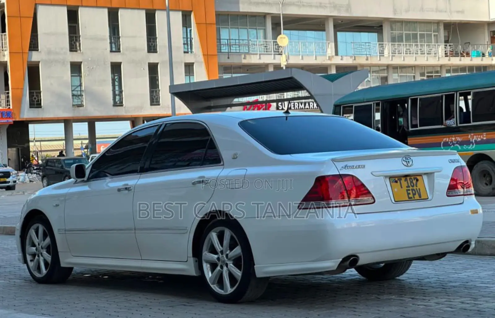 Toyota Crown 2006 Pearl
